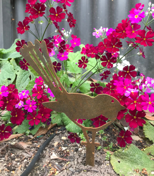 Wagtail Pot Decoration - Australian Made Rusted Metal Garden Art - Image 5
