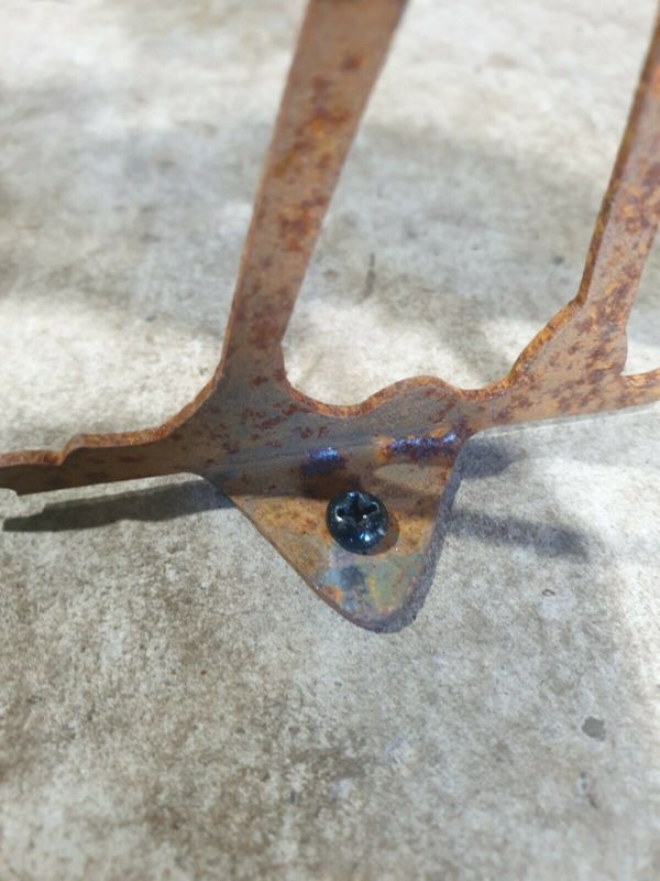 Magpie Standing Post Topper- Australian Made Rusted Metal Garden Art - Image 4