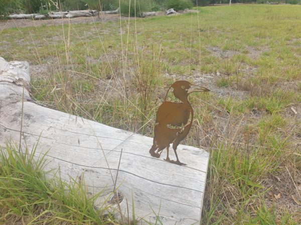Magpie Standing Garden Stake - Australian Made Rusted Metal Garden Art - Image 4