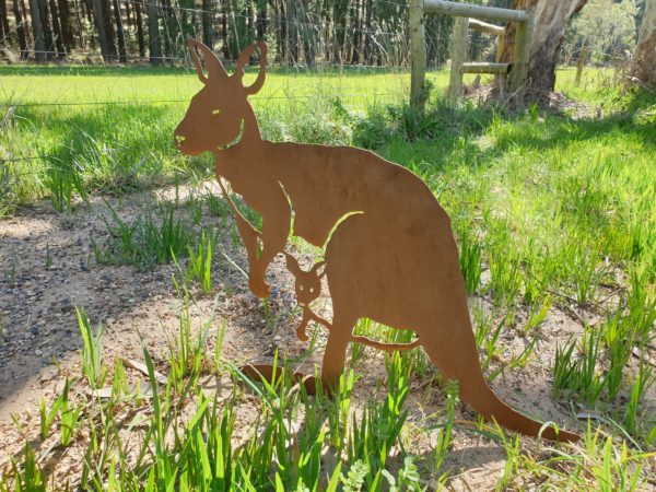 Kangaroo Garden Stake - Australian Made Rusted Metal Garden Art - Image 2