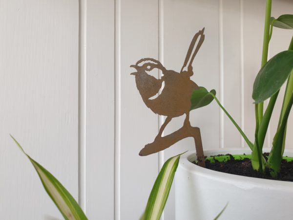 Superb Fairy Wren Pot Decoration - Australian Made Rusted Metal Garden Art - Image 5