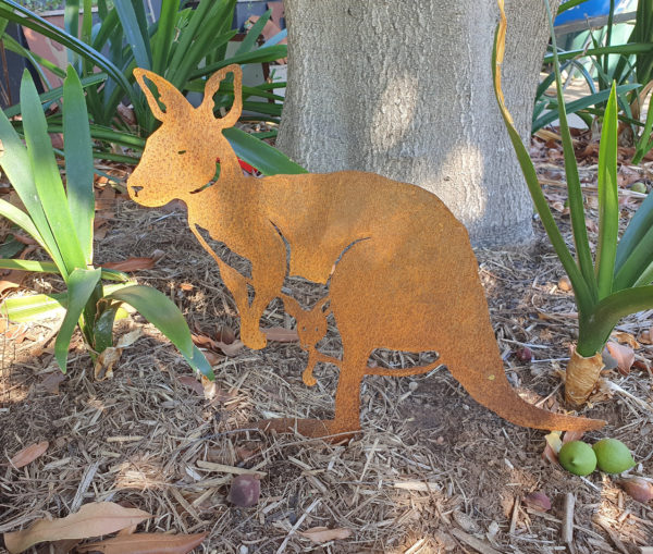 Kangaroo Garden Stake - Australian Made Rusted Metal Garden Art