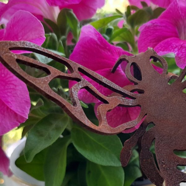 Honey Bee Pot Decoration - Australian Made Rusted Metal Garden Art - Image 4