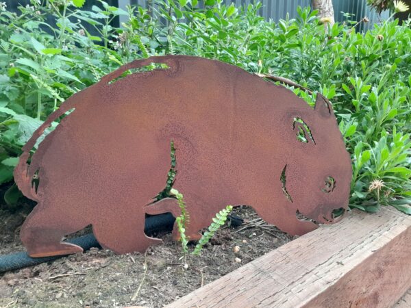Wombat Large Garden Stake - Australian Made Rusted Metal Garden Art - Image 4